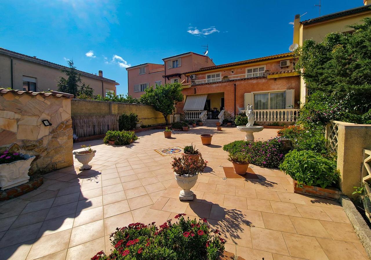 Murphy Holiday Homes - Residenza Nadia La Maddalena  Buitenkant foto