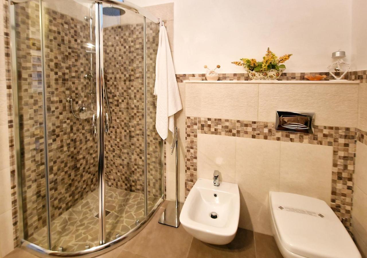 Murphy Holiday Homes - Residenza Nadia La Maddalena  Buitenkant foto